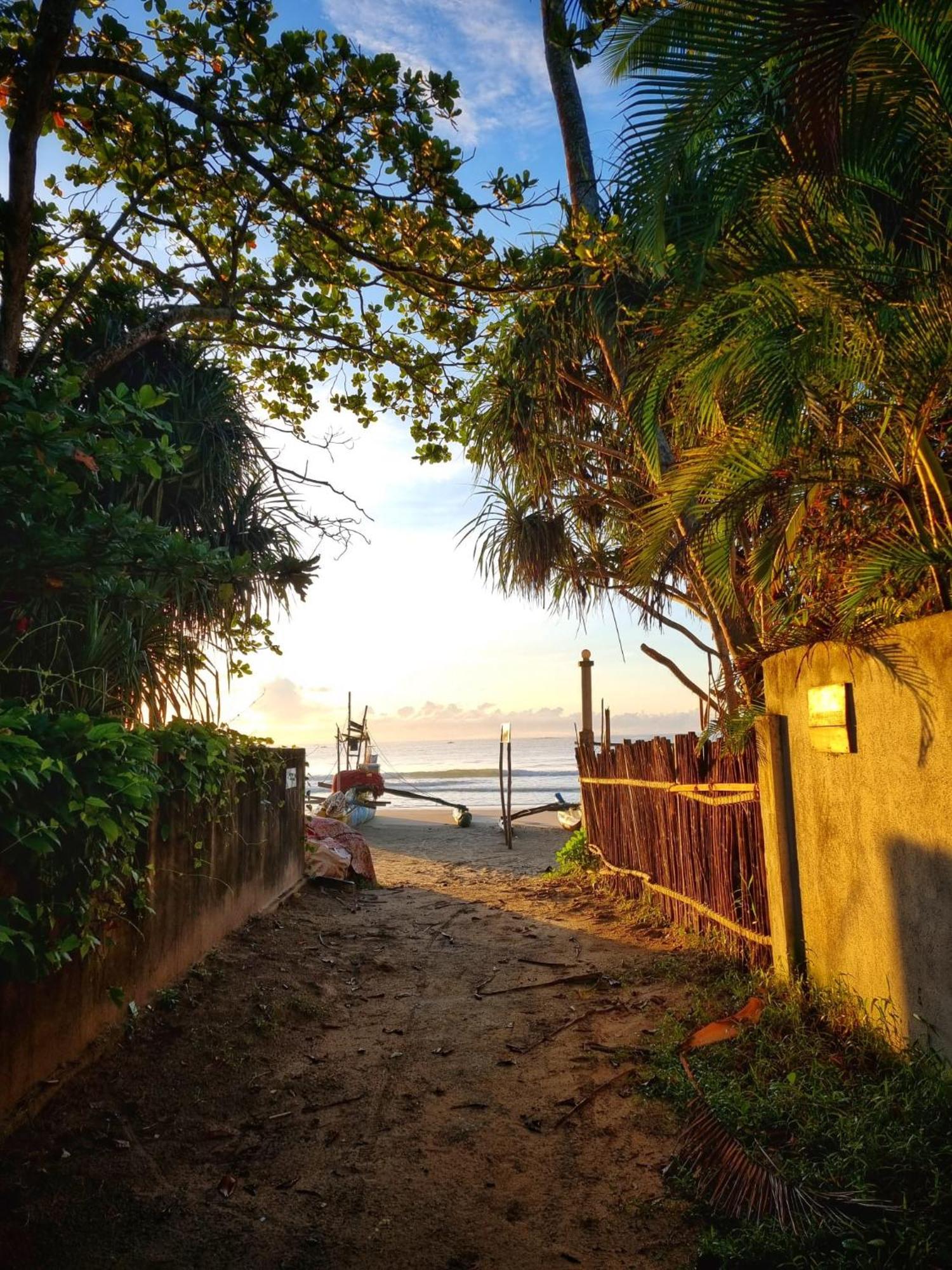 Relax Beach House Tangalle Exteriér fotografie