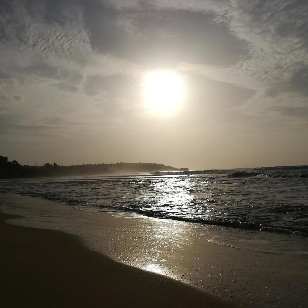Relax Beach House Tangalle Exteriér fotografie